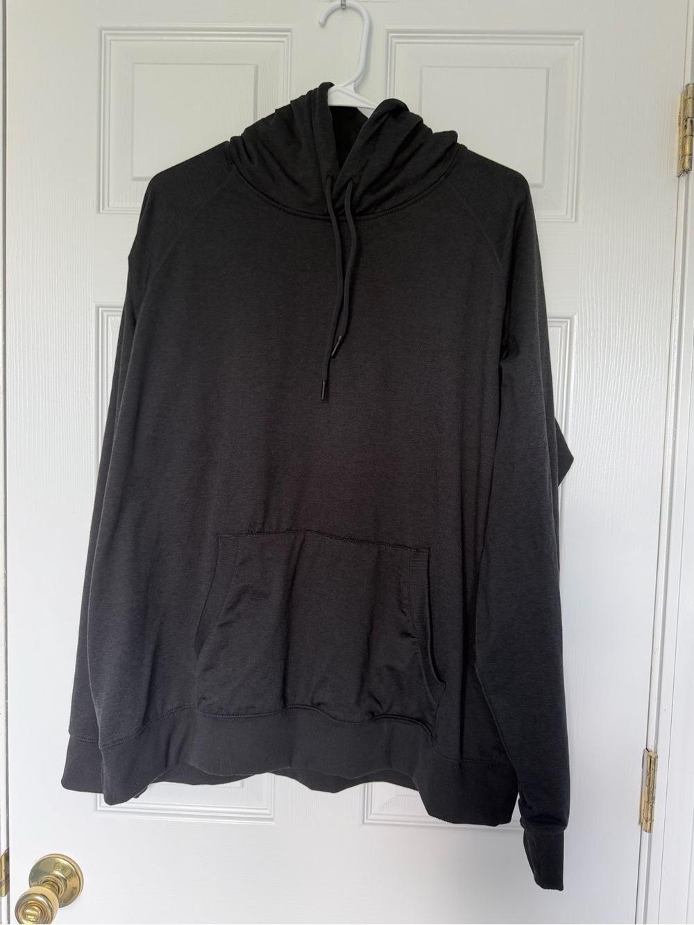 Men's Kirkland Signature Black Sweatshirt Size Extra Large